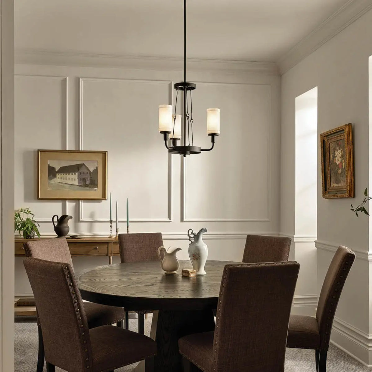 Vetivene Chandelier - Bees Lighting