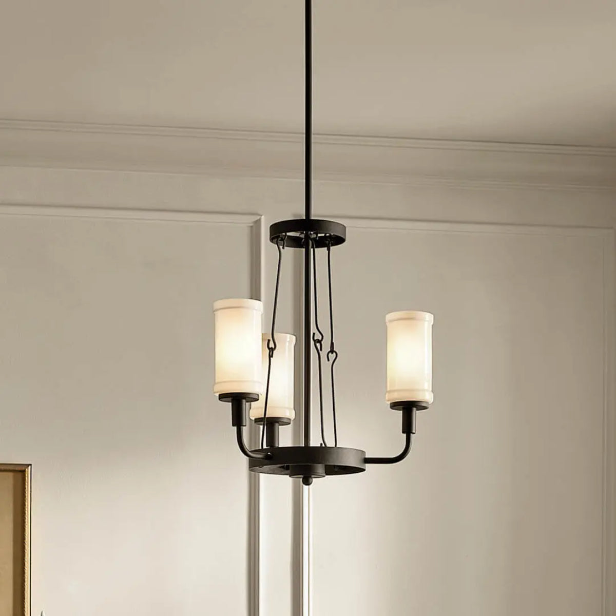 Vetivene Chandelier - Bees Lighting