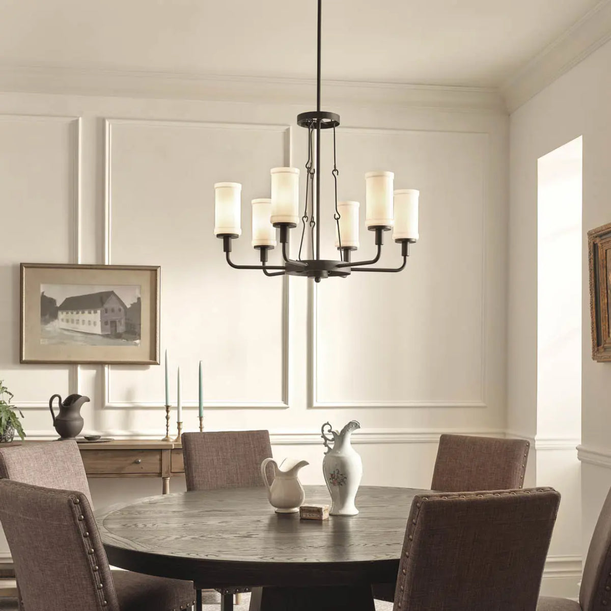 Vetivene Chandelier - Bees Lighting