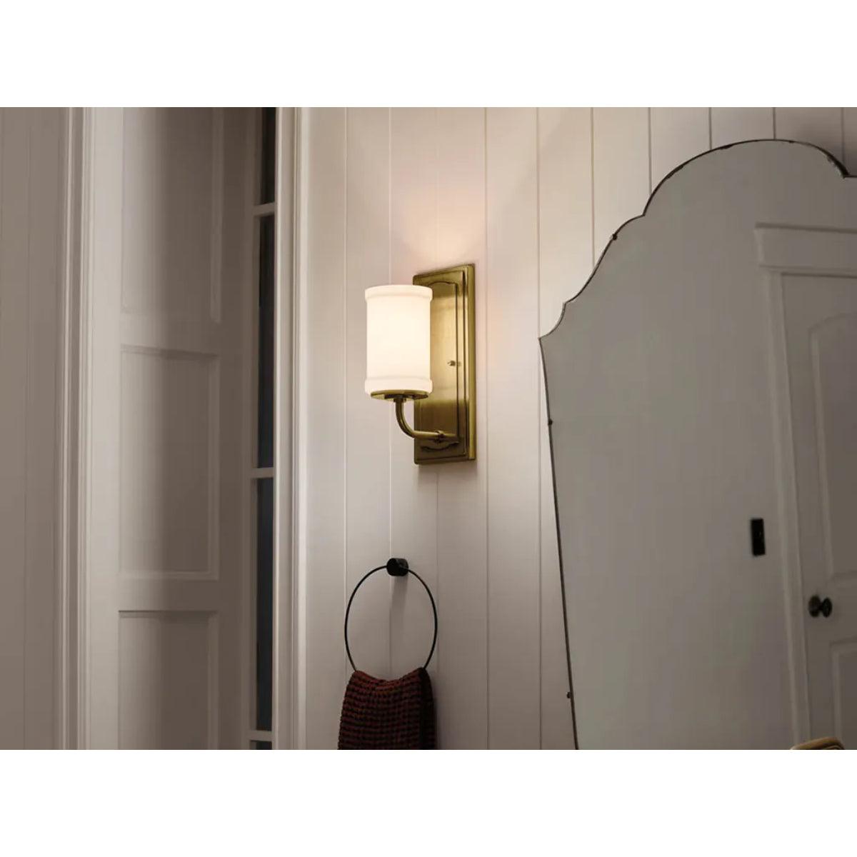 Vetivene 12" 1-Light Wall Sconce, Natural Brass Finish - Bees Lighting