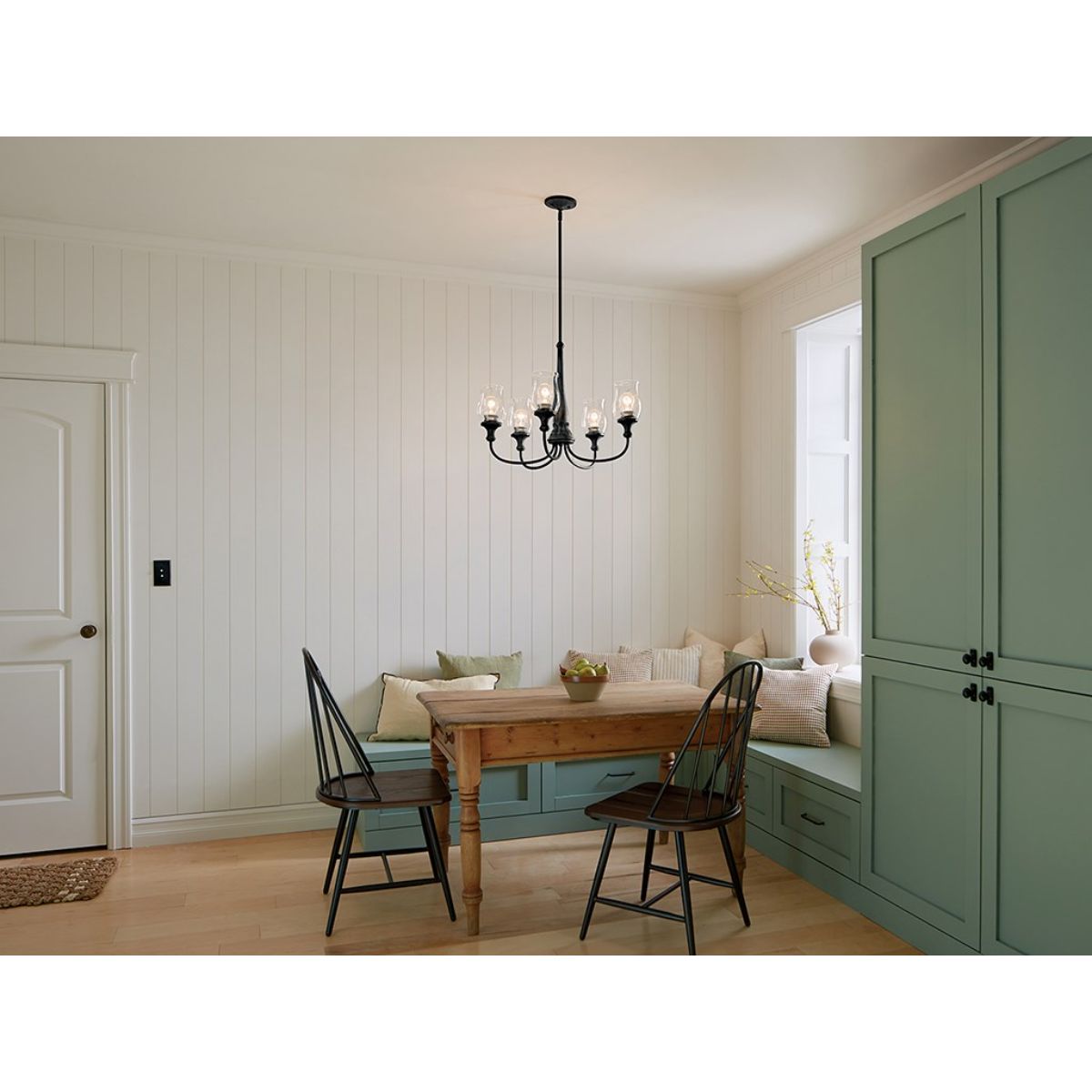 Melis 27 in. 5 lights Chandelier Black finish - Bees Lighting