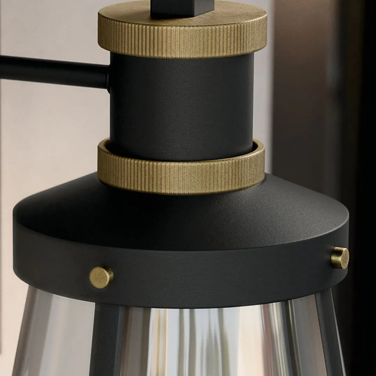 Talman 18" 1-Light Outdoor Wall Light With Clear Glass, Black Finish - Bees Lighting