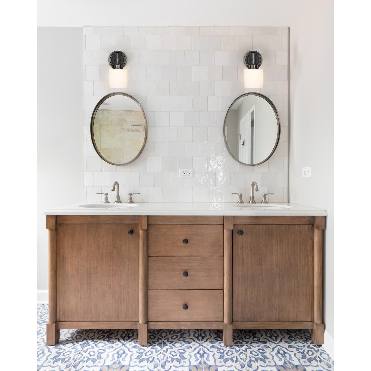 Warren 9" Bathroom Vanity Light, Gun Metal Finish - Bees Lighting