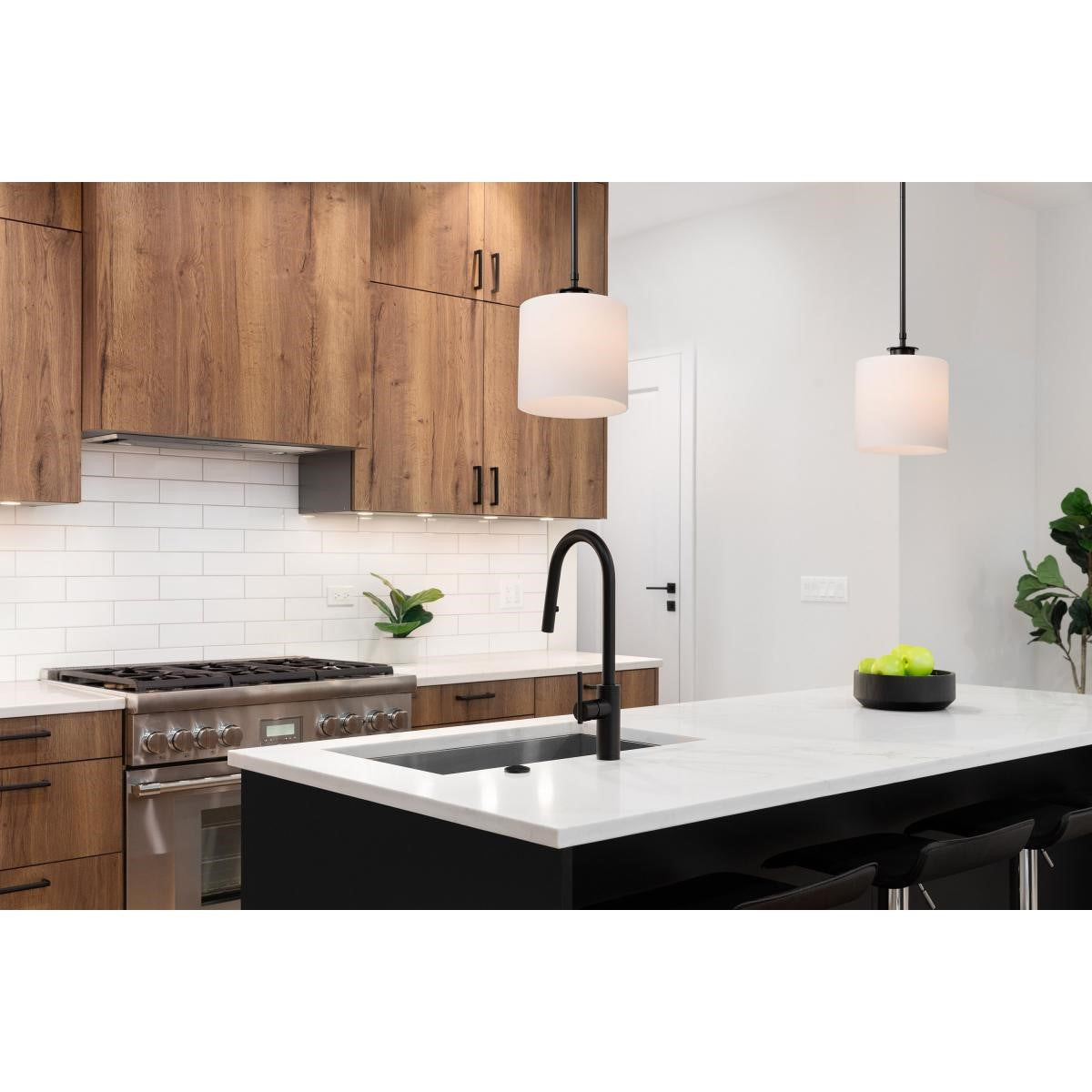 Warren 10" Pendant Light, Gun Metal Finish - Bees Lighting