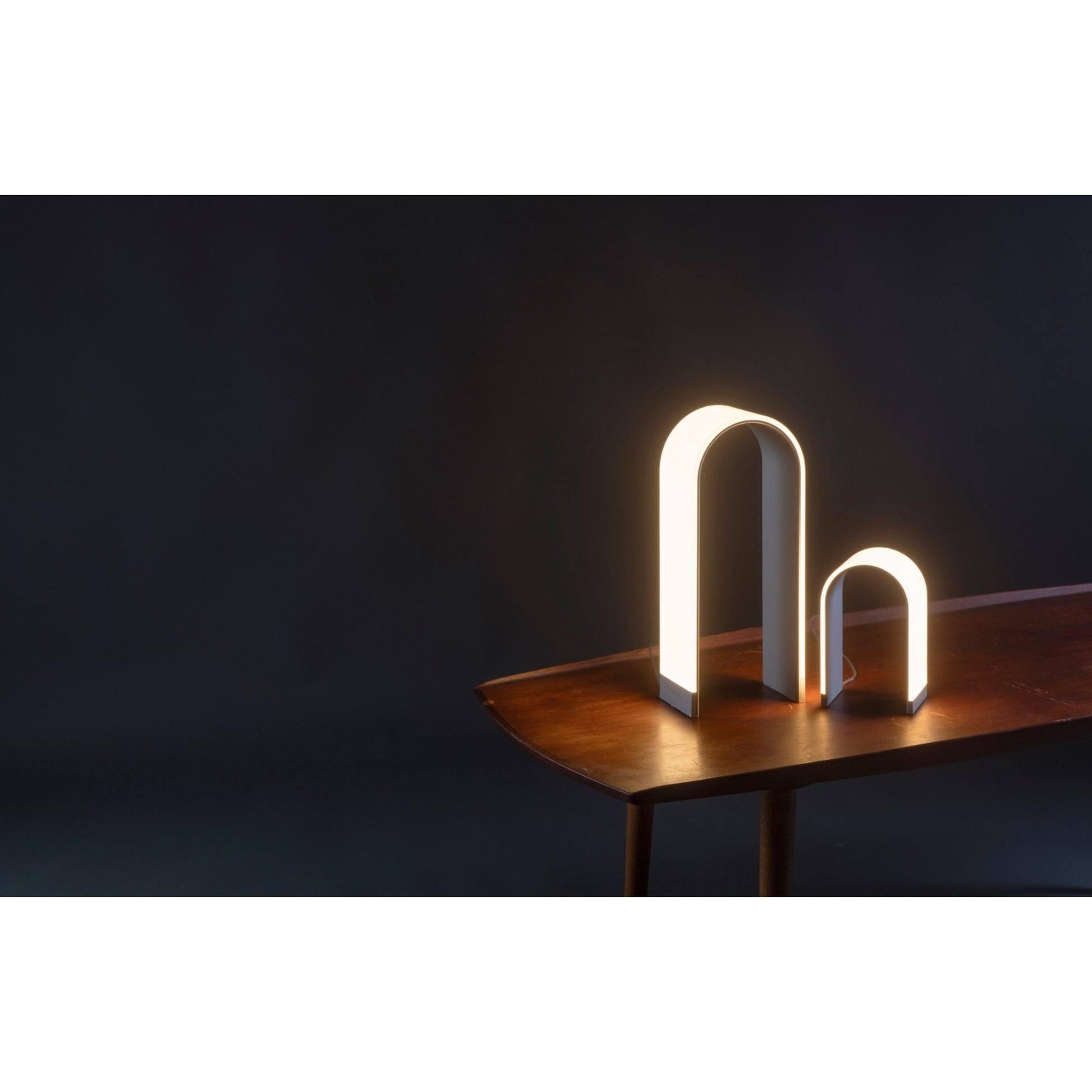 Mr. n Silver Transitional LED Desk Lamp with USB Port - Bees Lighting