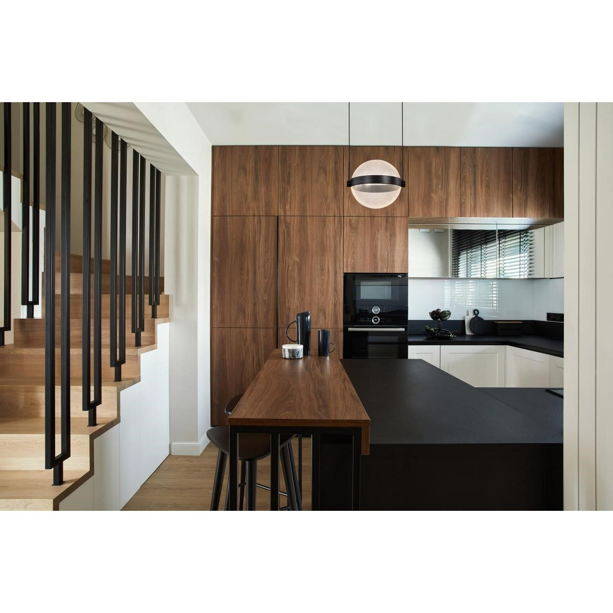 Arvada 8" LED Pendant, Matte Black Finish - Bees Lighting