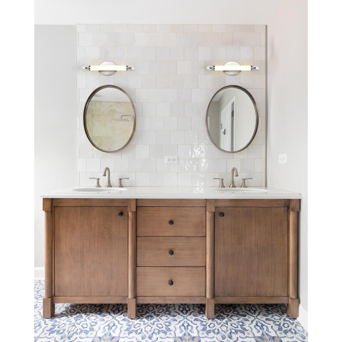 Edgeworth 16" LED Bathroom Vanity Light, Brushed Nickel Finish - Bees Lighting