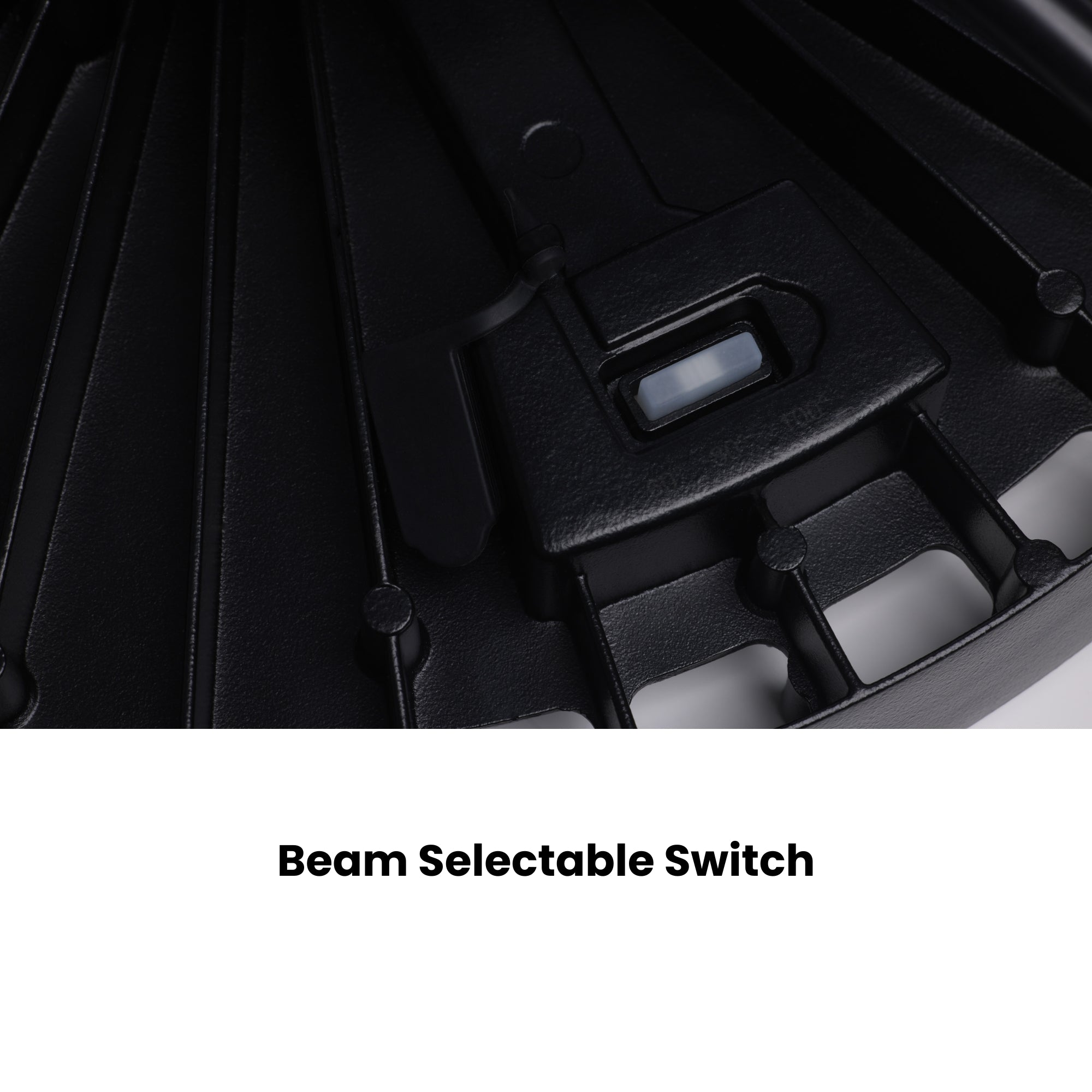 Satco|Nuvo Beam Selectable LED Round High Bay 20000lm 120W/100W/80W Selectable CCT 120-347V Suspended Black