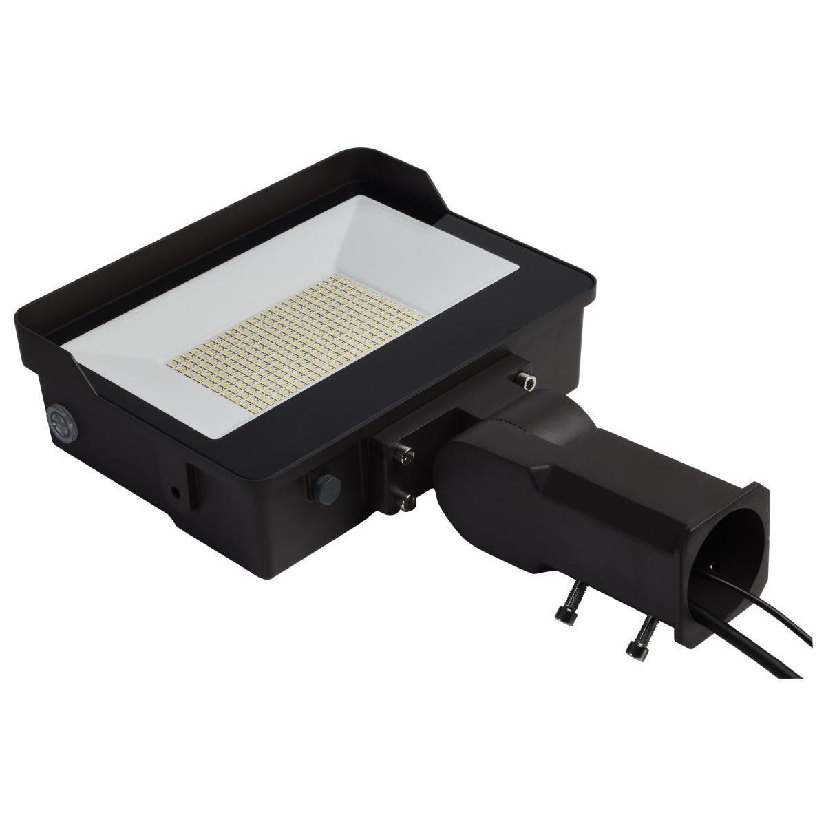 LED Flood Light, 150W, 21000 Lumens, 30K/40K/50K, 120-347V, Slipfitter - Bees Lighting