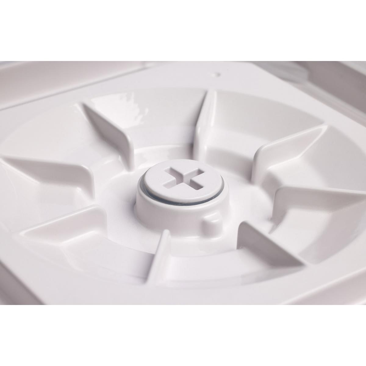 LED Parking Garage Canopy Light, 6280 Lumens, 45W, 30K/40K/50K, 120-277V - Bees Lighting