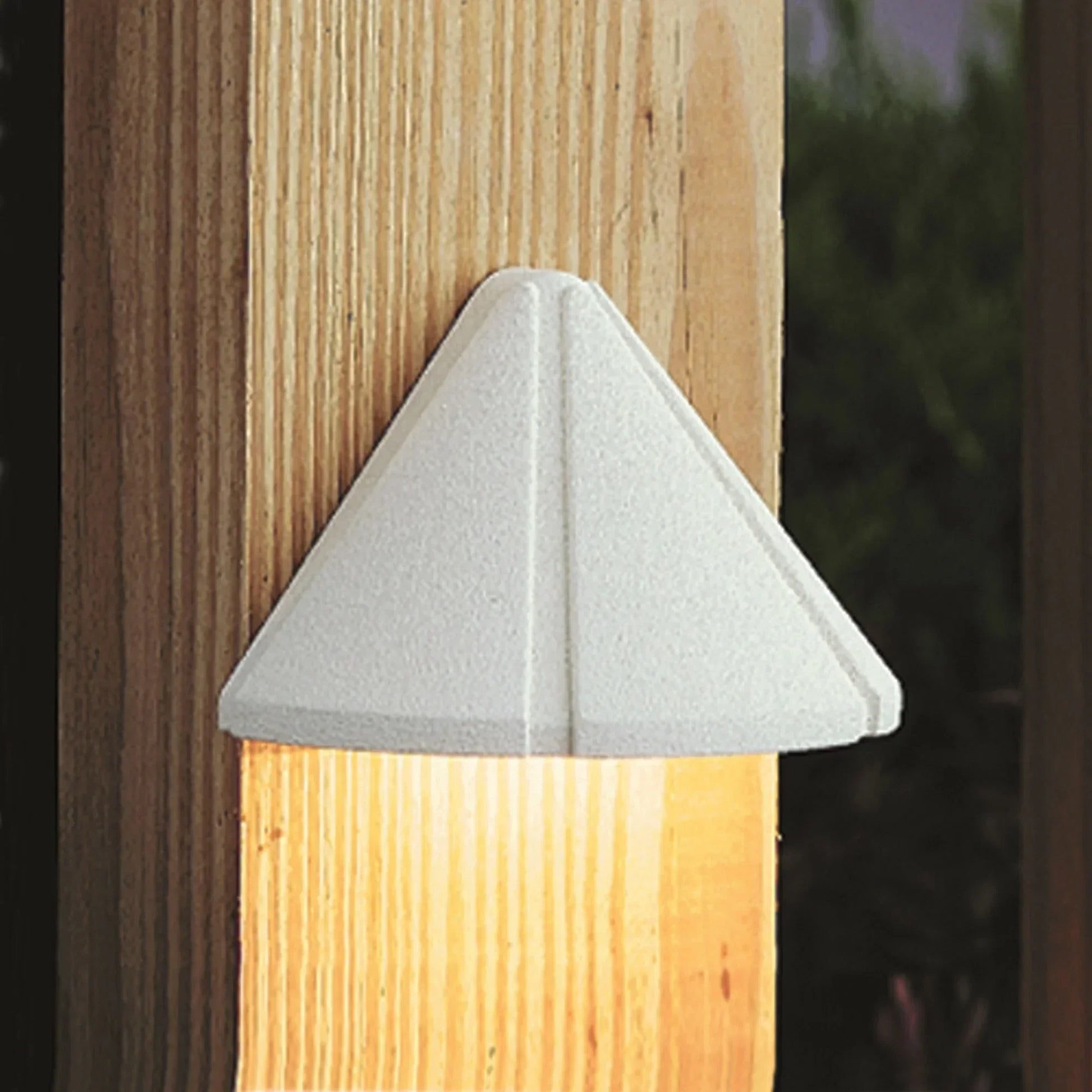 Mini Deck Light - Bees Lighting