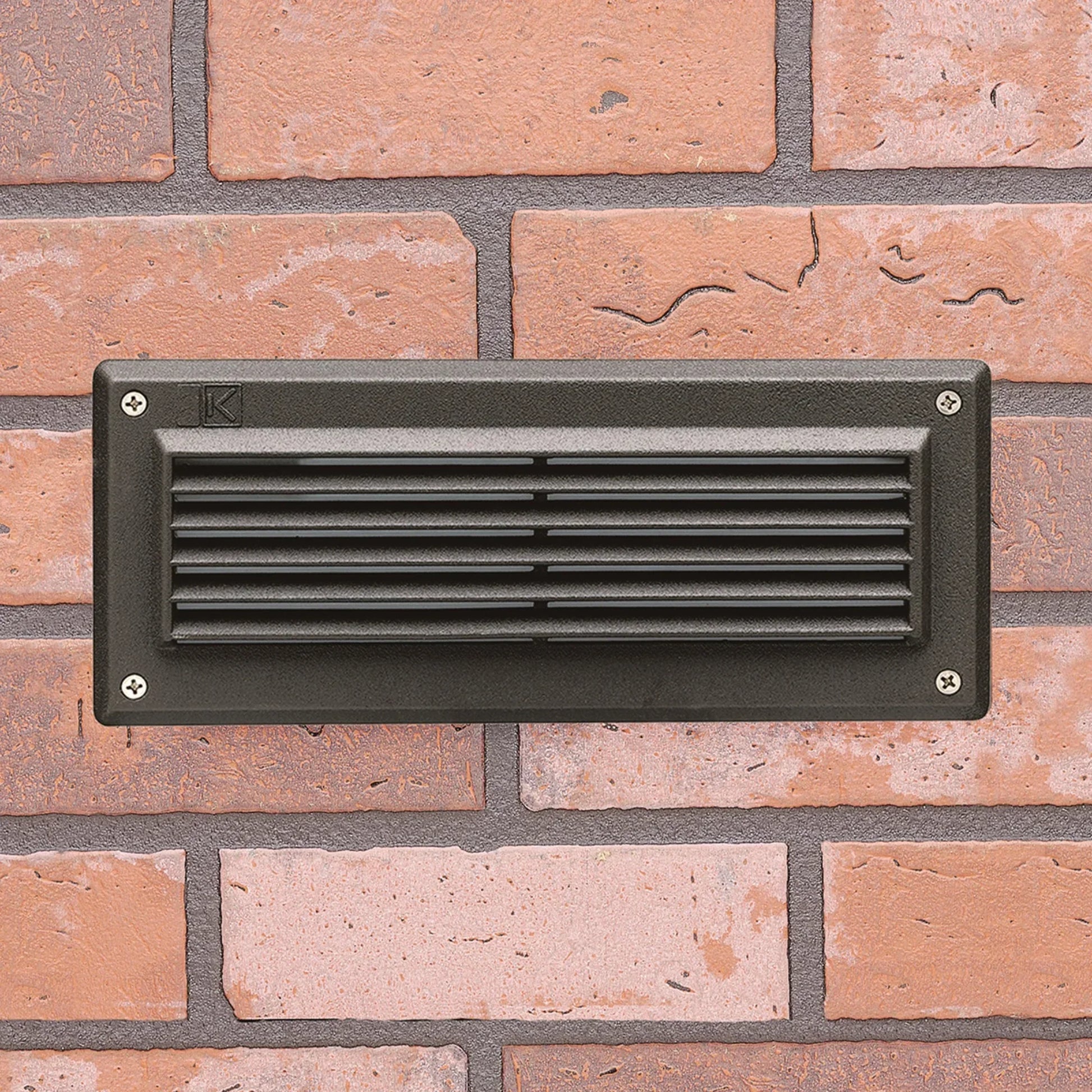 Louvered Landscape LED Step Light - Bees Lighting