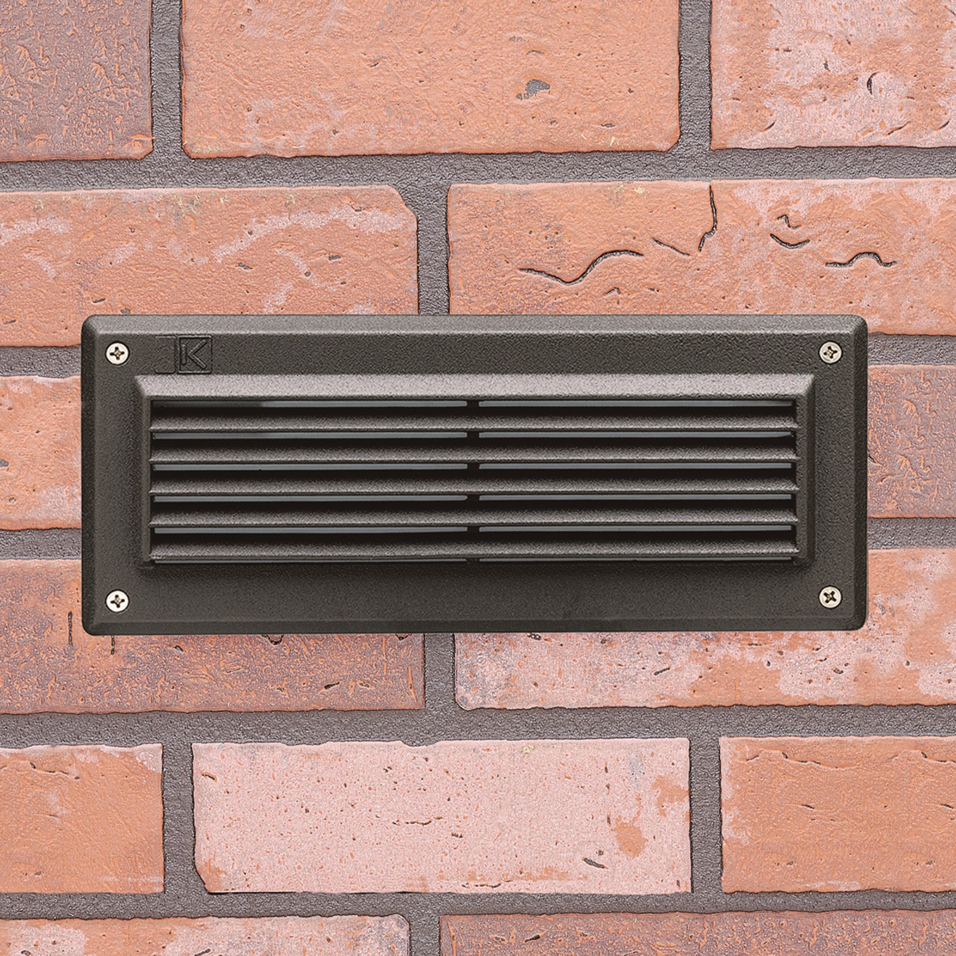 Louvered Landscape LED Step Light - Bees Lighting