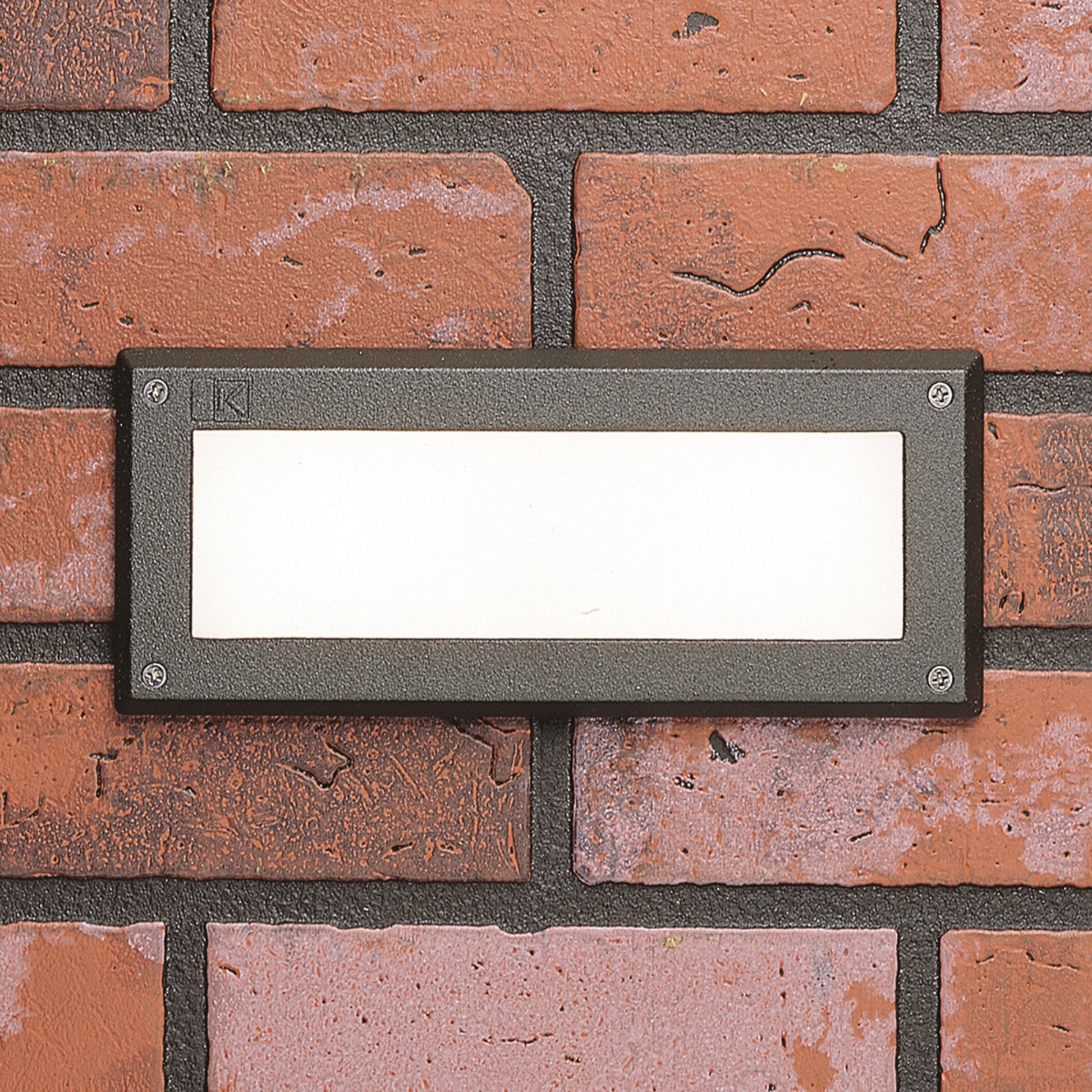 2.5W LED Landscape Step Light Aluminum Textured Bronze 86 Lumens 3000K 15V - Bees Lighting