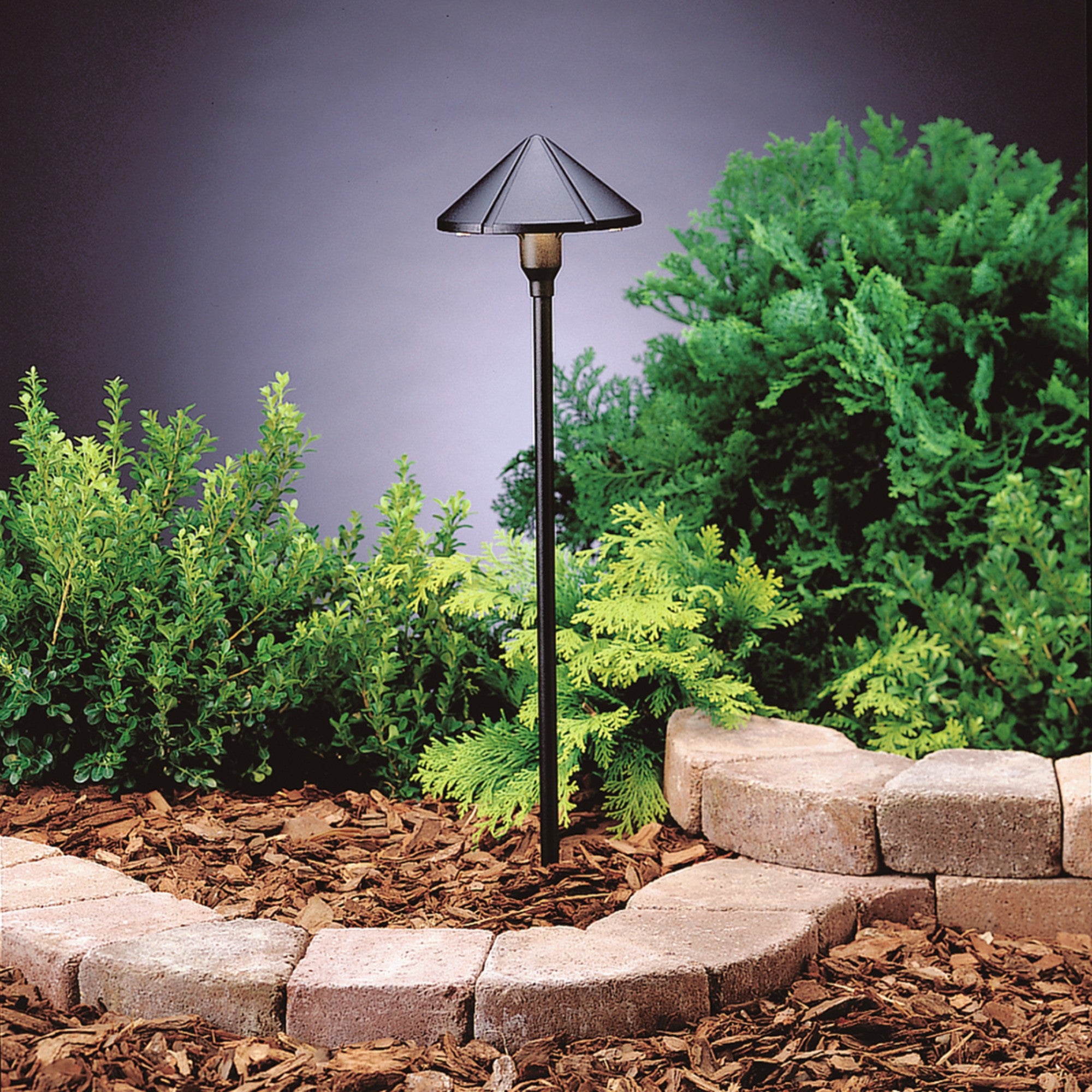 Center Mount LED Integrated Path Light - Bees Lighting