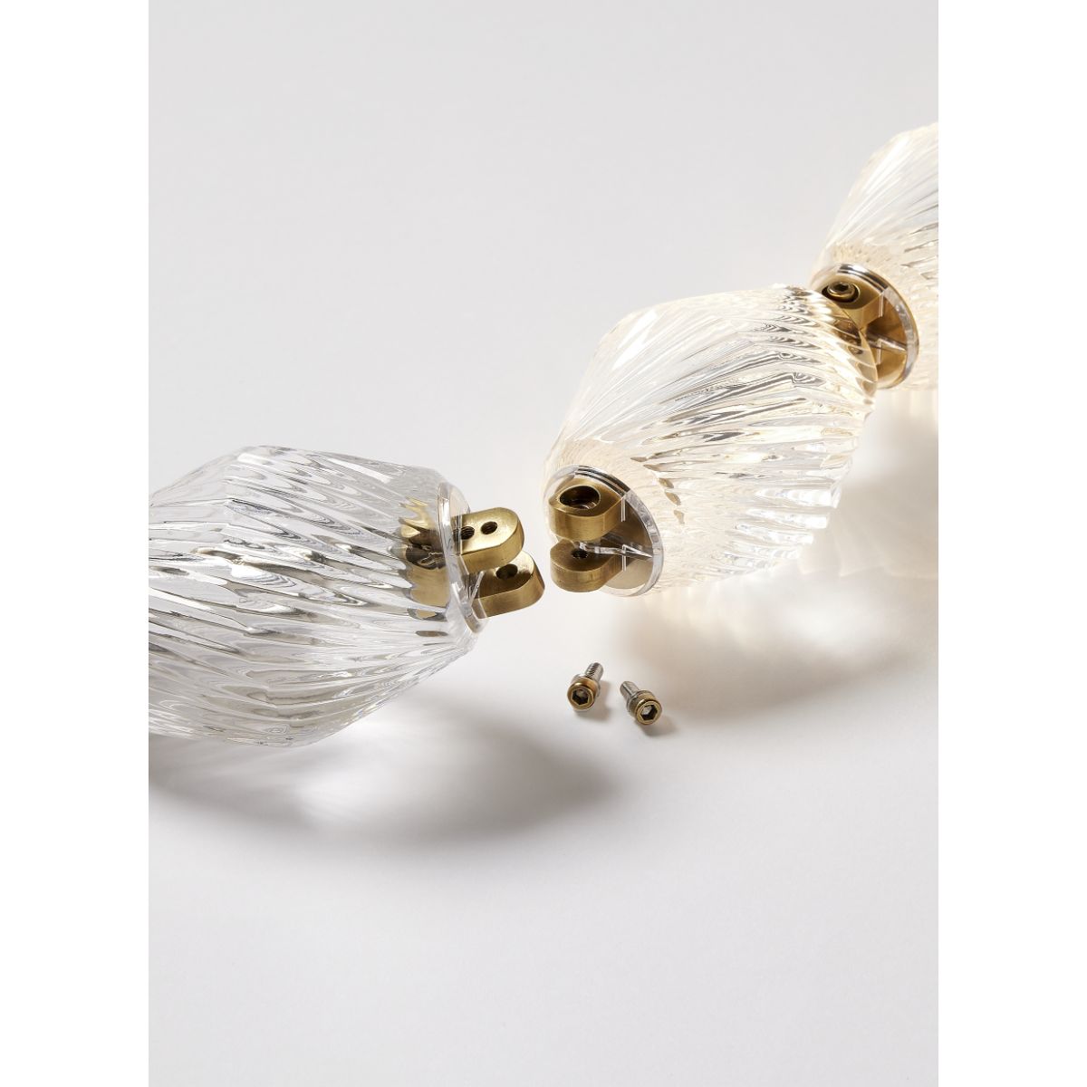 Collier 84 LED Chandelier, 2700K, Surface Driver 120-277V, Natural Brass - Bees Lighting