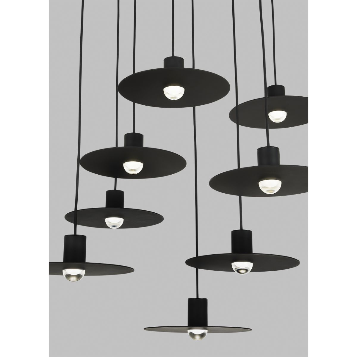 EAVES 16 in. 8 Lights LED Chandelier 120-277V