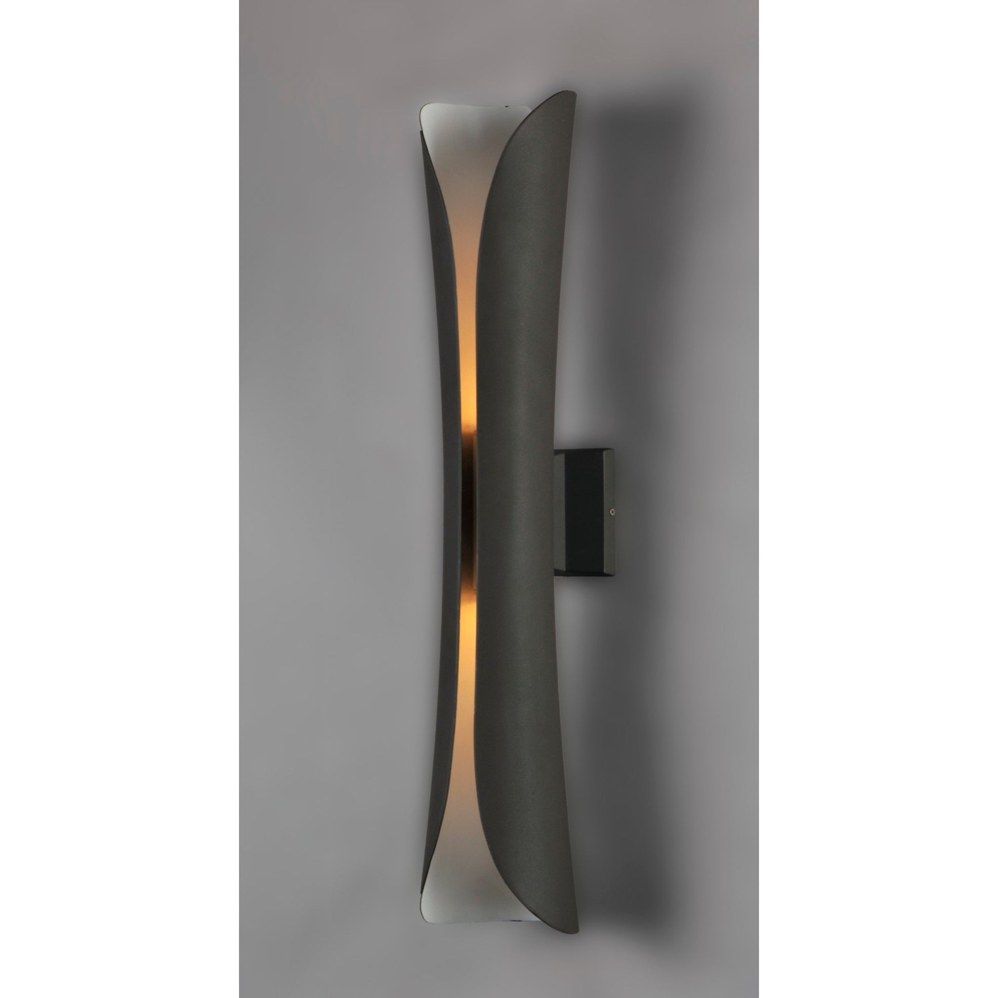 LED Outdoor Wall Sconce, Up/Down Light, 22W, 1540lm, 3000K, 120V, Bronze - Bees Lighting