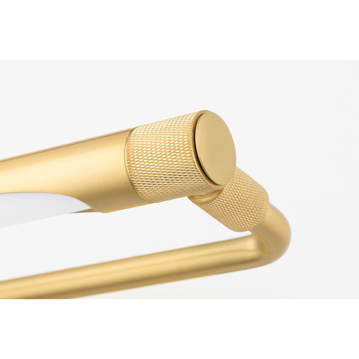 Berkshire 37 in. LED Picture Light Brass finish - Bees Lighting
