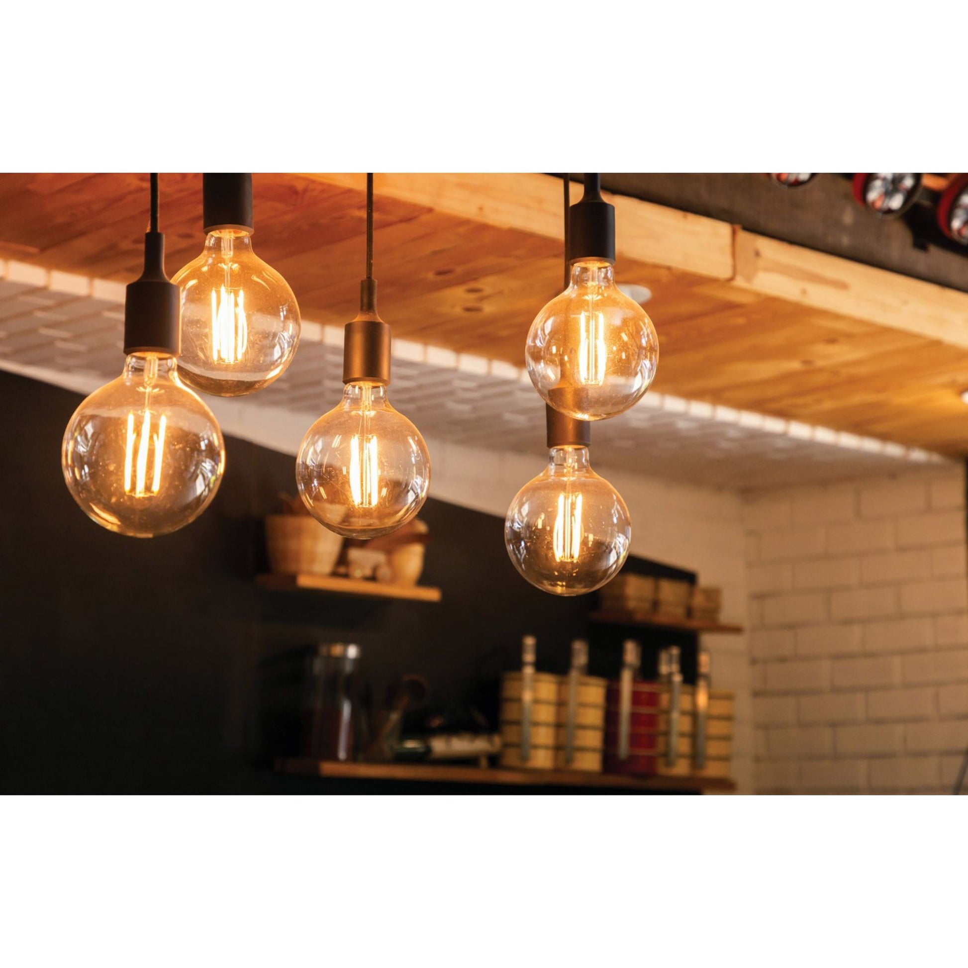 G25 Filament LED Globe Bulb, 5W, 380 Lumens, 2000K, E26 Medium Base, Amber Finish - Bees Lighting
