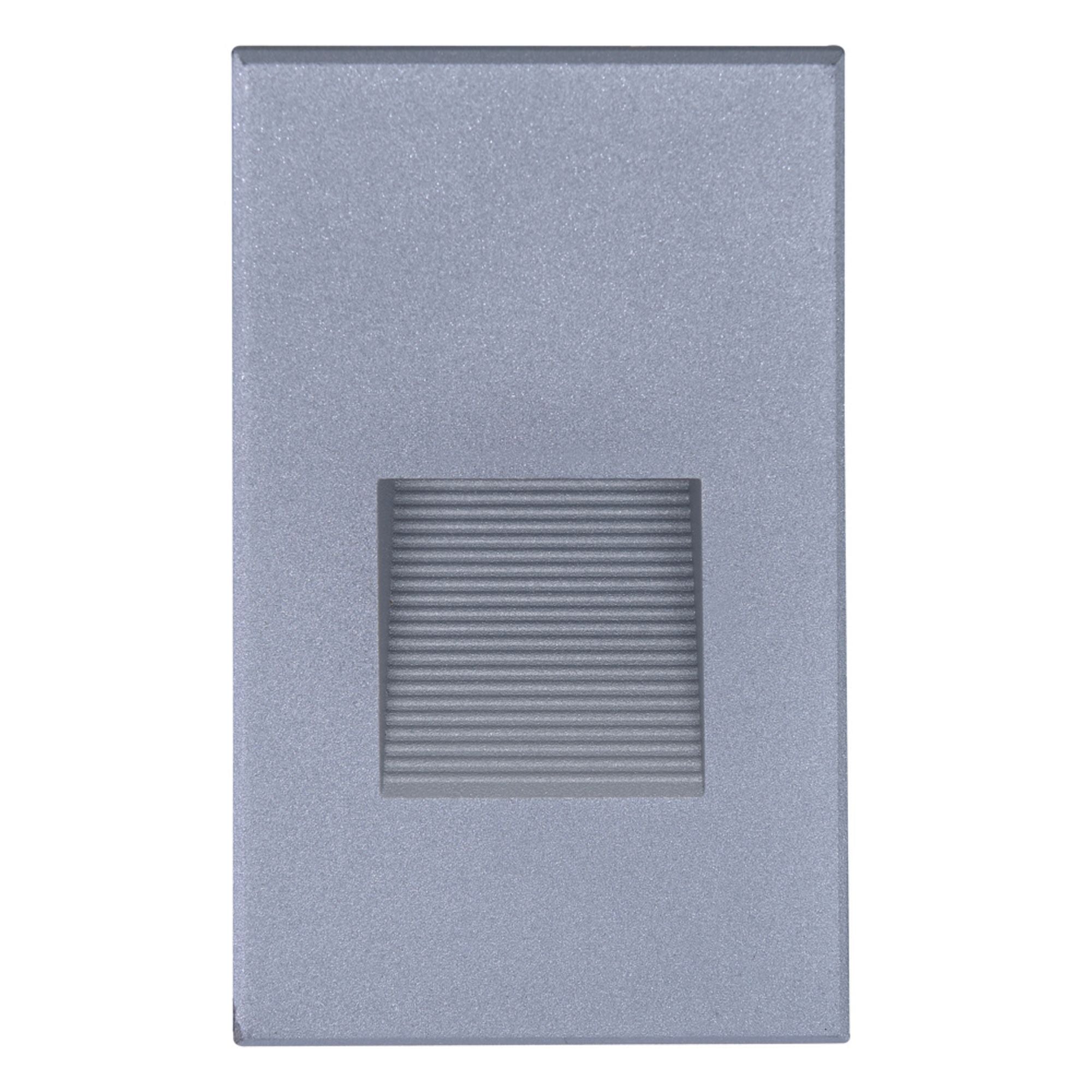 5" LED Vertical Step Light, 3W 3000K, Gray Finish - Bees Lighting