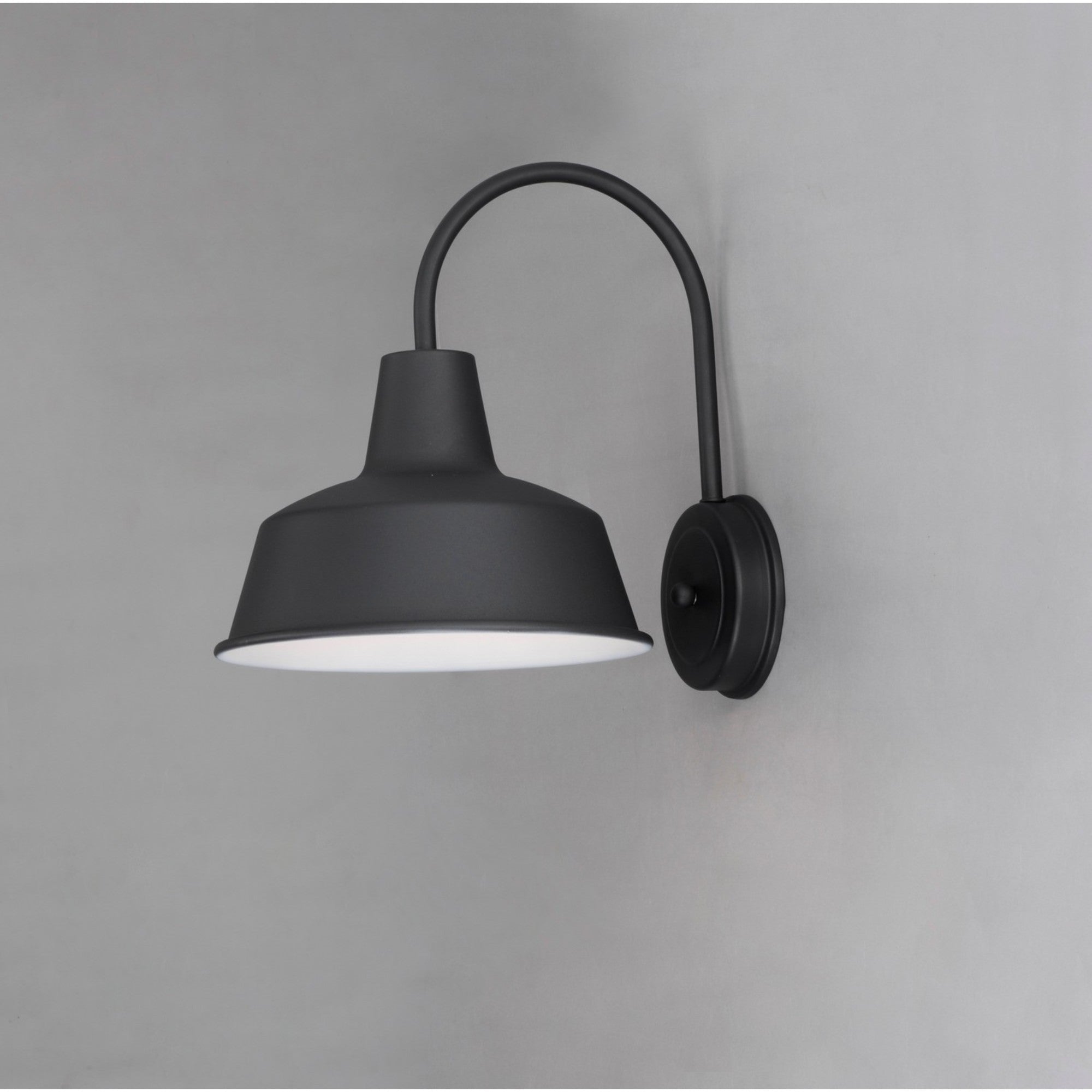 Pier M 13" Outdoor Wall Lantern, Black Finish - Bees Lighting