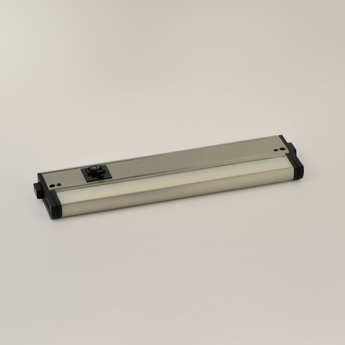 CounterMax 5K 12 Inch LED Under Cabinet Light, 2700K to 5000K, 720 Lumens, 120V, Nickel - Bees Lighting