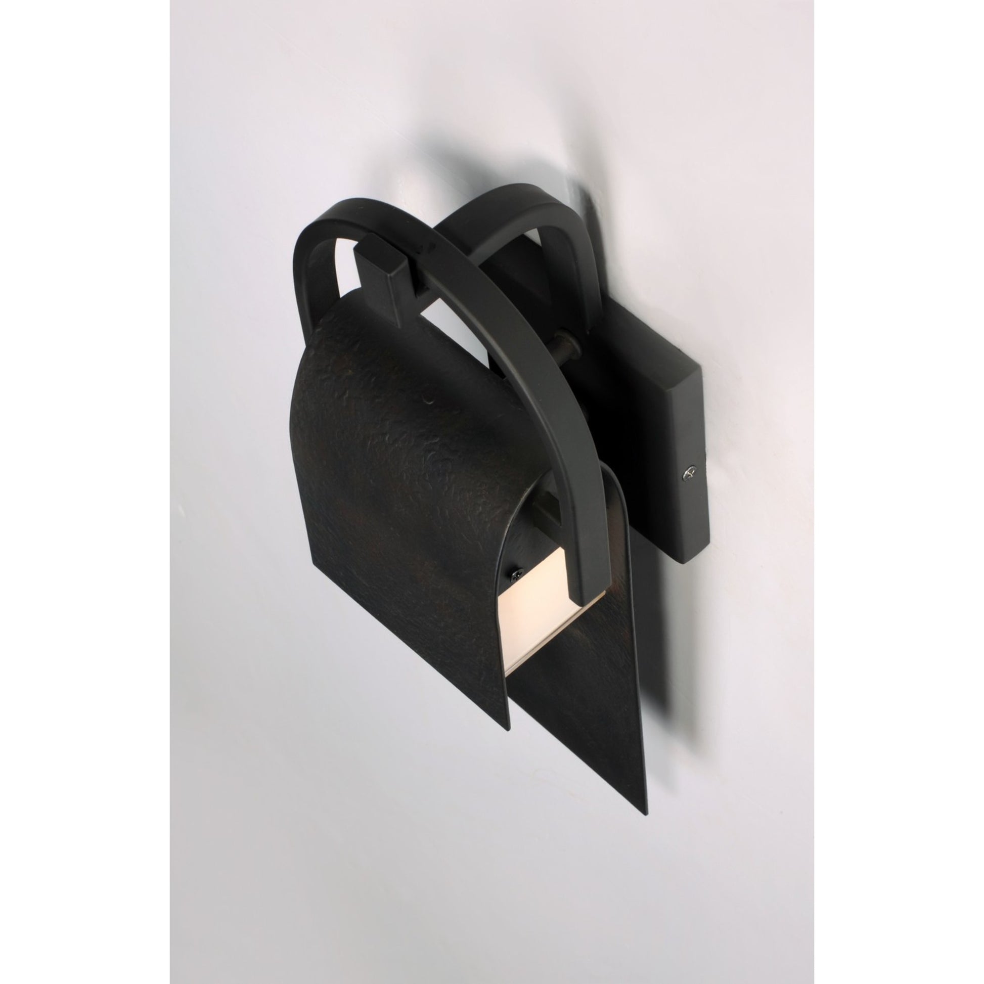 Laredo 17" LED Outdoor Wall Sconce, Rustic Forge Finish - Bees Lighting
