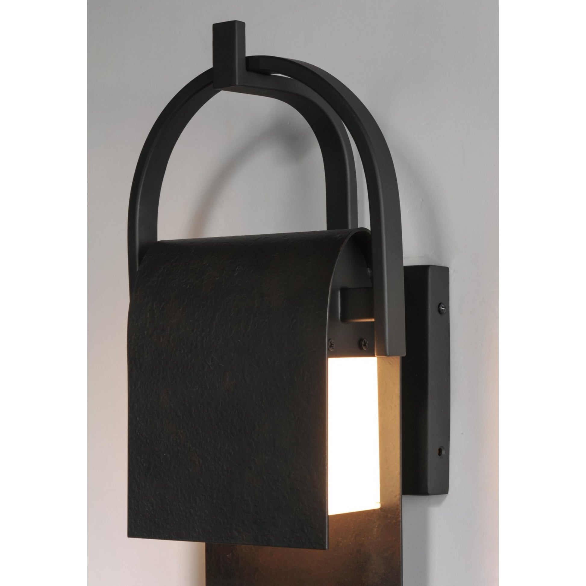 Laredo 20" LED Outdoor Wall Sconce, Rustic Forge Finish - Bees Lighting