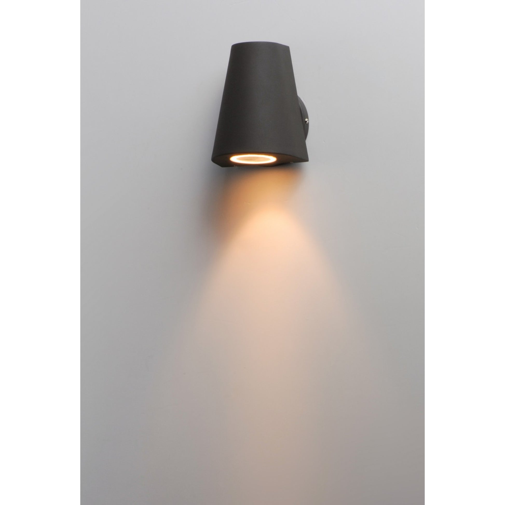 Mini 6" LED Outdoor Wall Sconce, Architectural Bronze Finish - Bees Lighting