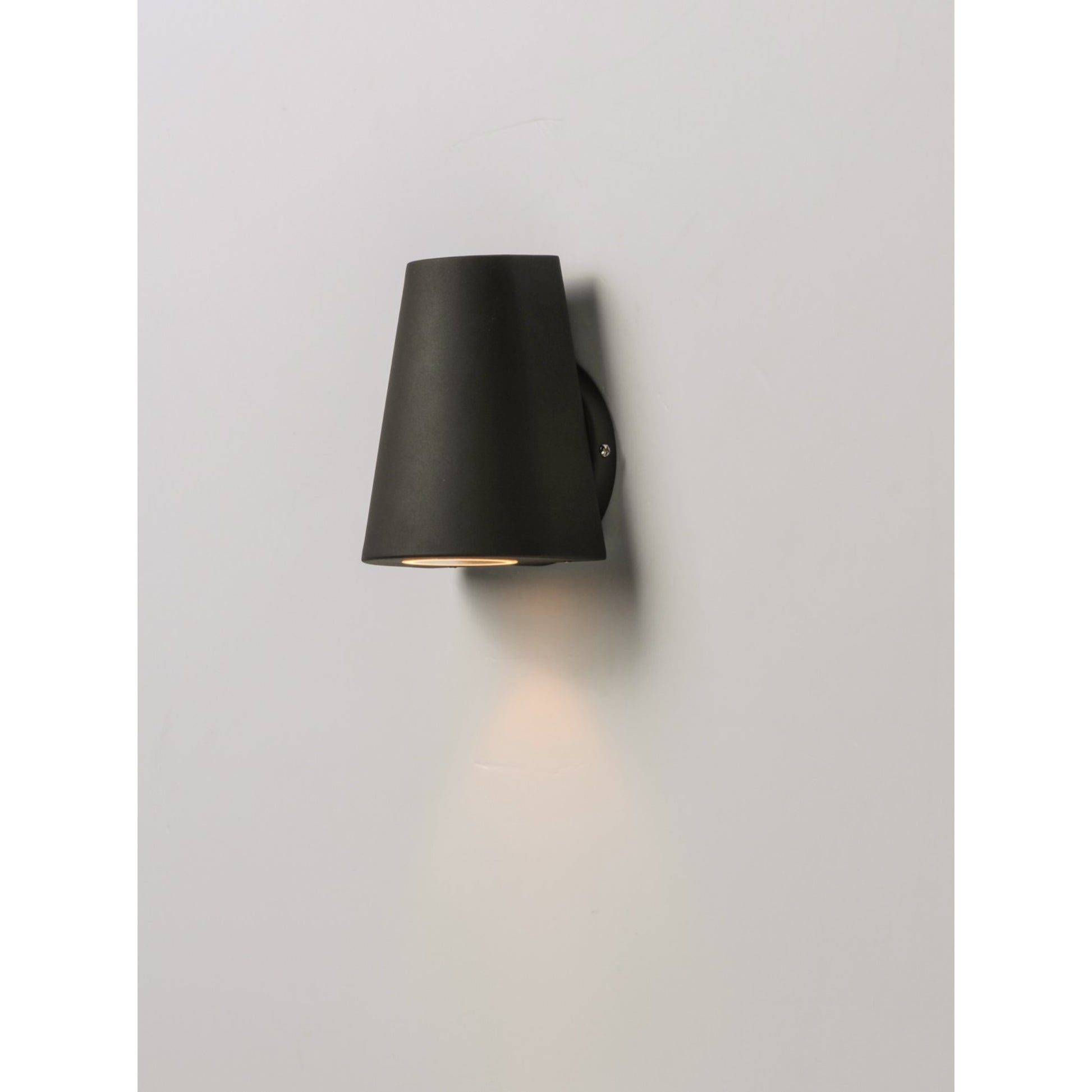 Mini 6" LED Outdoor Wall Sconce, Black Finish - Bees Lighting