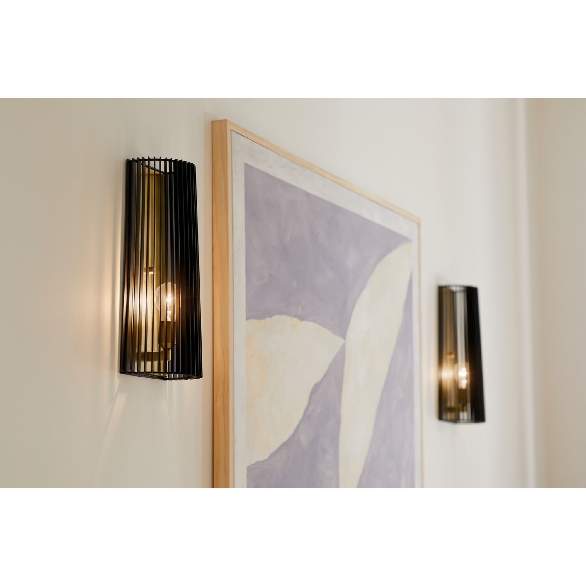 Linara 17" Wall Sconce, Black Finish - Bees Lighting