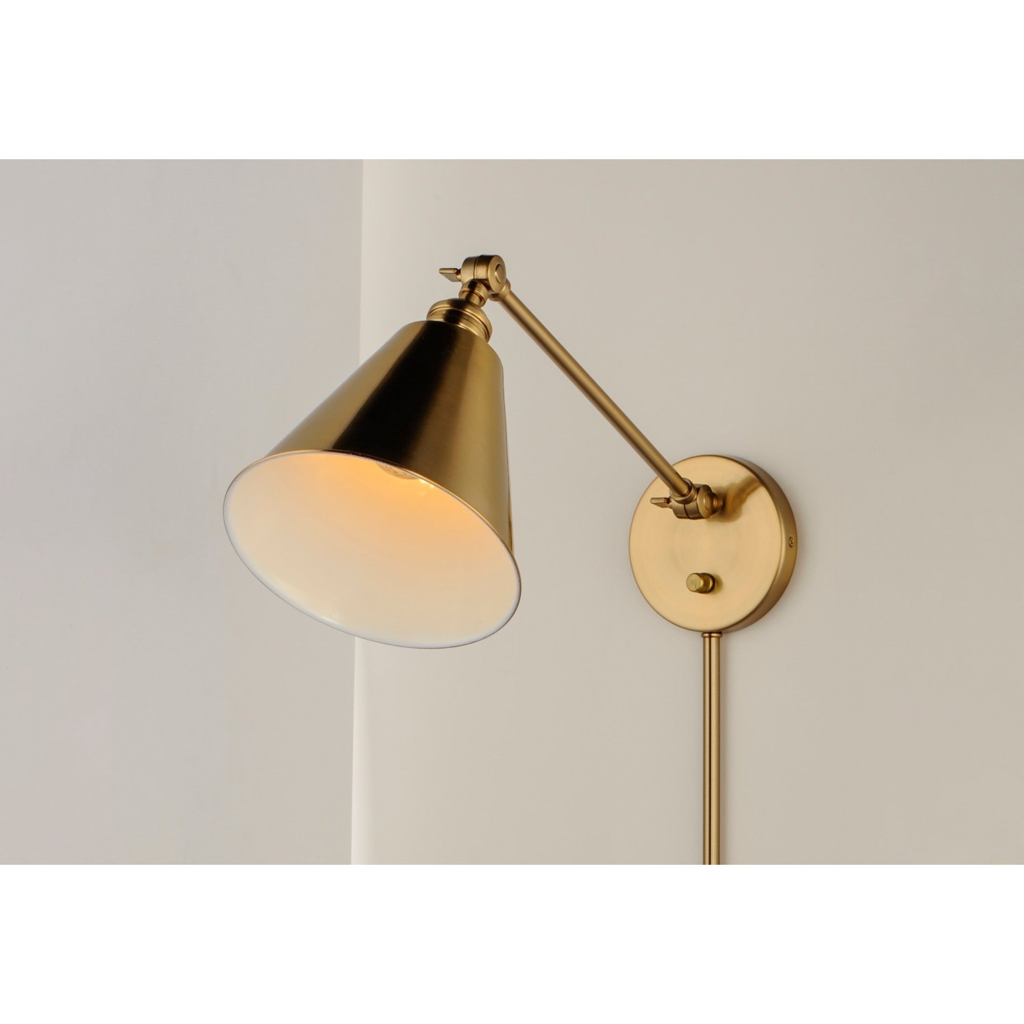 Library 32" Wall Sconce, Heritage Finish - Bees Lighting
