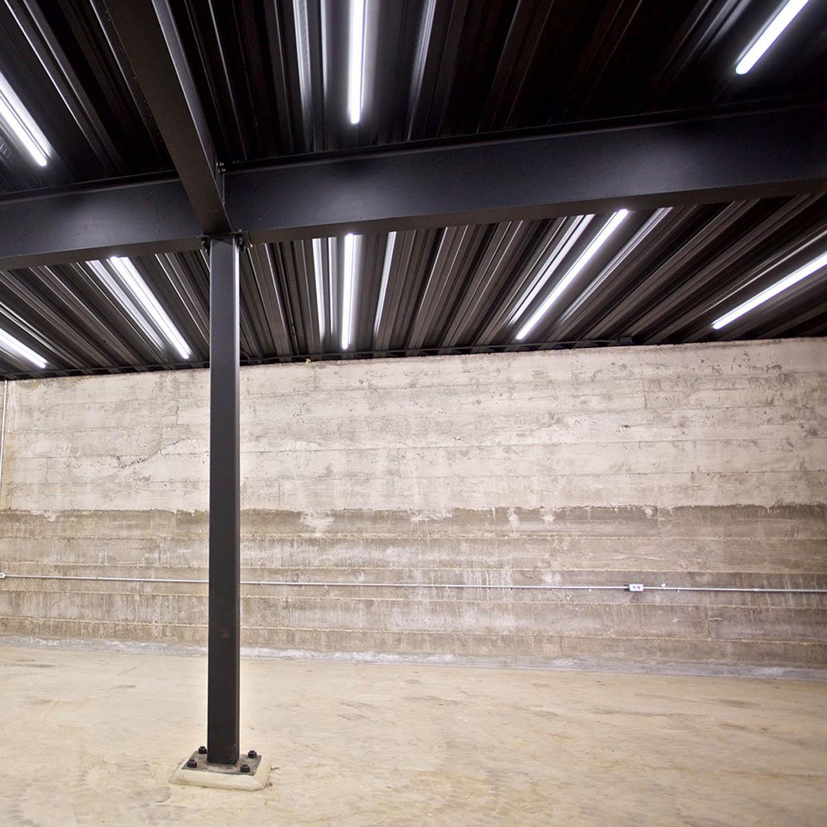 Valent X Wet Location High Density LED Strip Light, 16Ft Reel, 3500K, 534 Lm/Ft, 24V - Bees Lighting