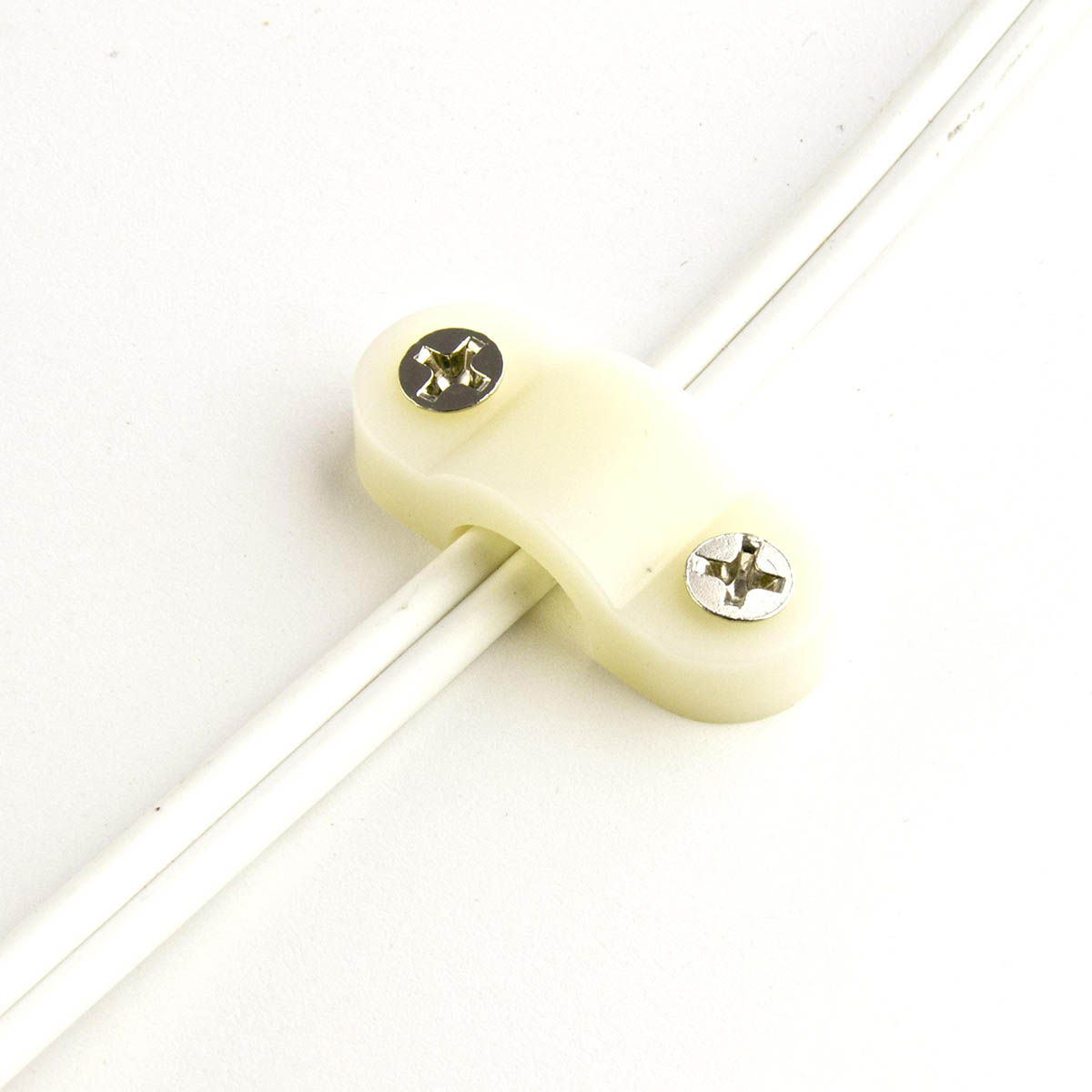 Wire Fastener, Pack of 10 with 20 Screws - Bees Lighting