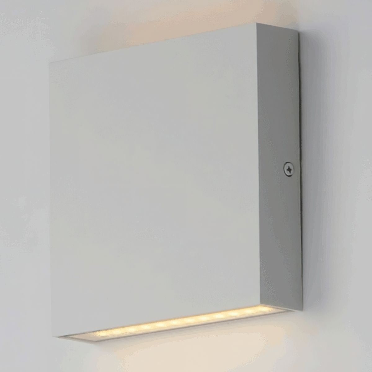 Brik 5 In. LED Outdoor Wall Sconce 640 Lumens 3000K - Bees Lighting