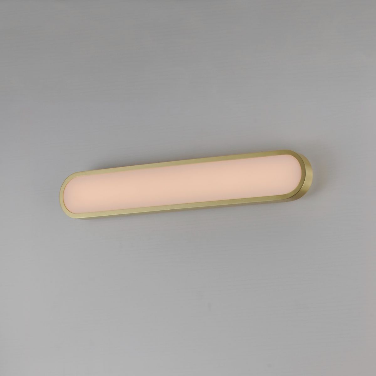 Latitude 30 in. LED Bath Bar Gold Finish - Bees Lighting