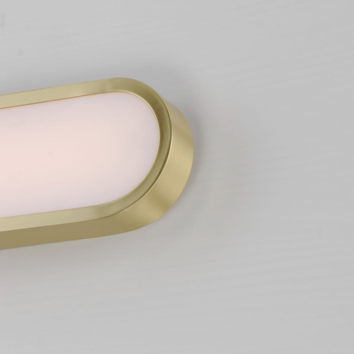 Latitude 36 in. LED Bath Bar Gold Finish - Bees Lighting