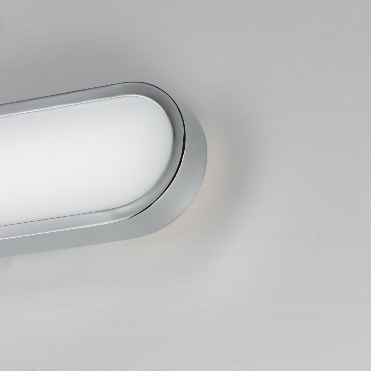 Latitude 36 in. LED Bath Bar Polished Chrome Finish - Bees Lighting