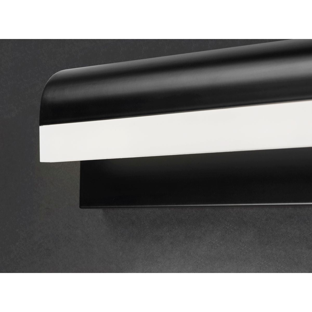 Waterfall 24 in. LED Bath Bar Black finish - Bees Lighting