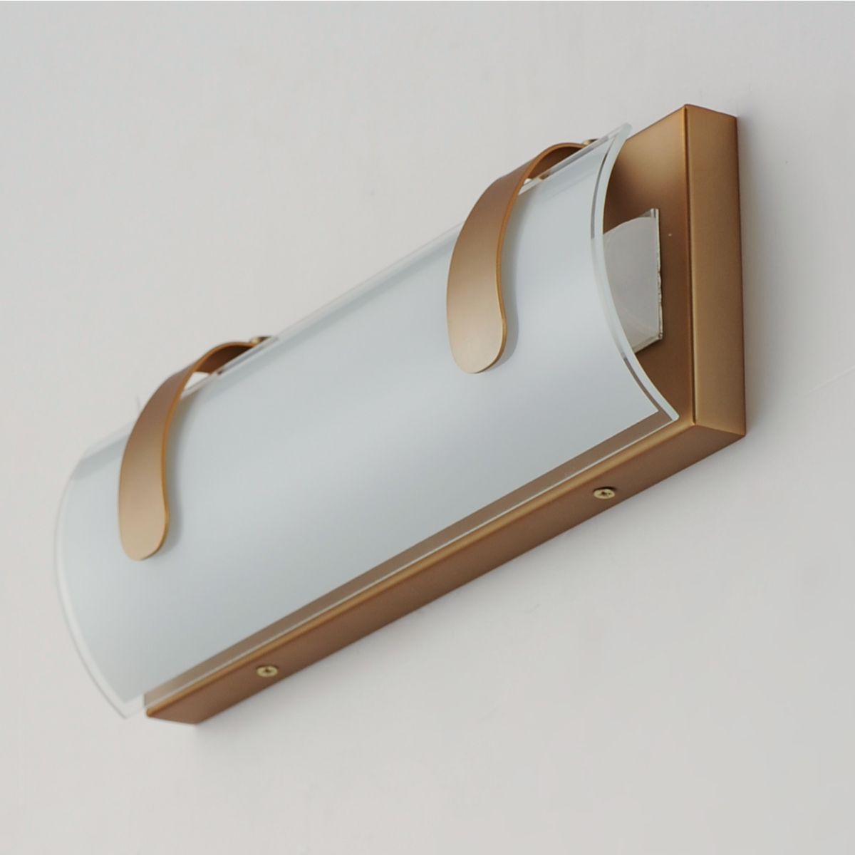 Clutch 13 in. LED Bath Bar Gold Finish - Bees Lighting