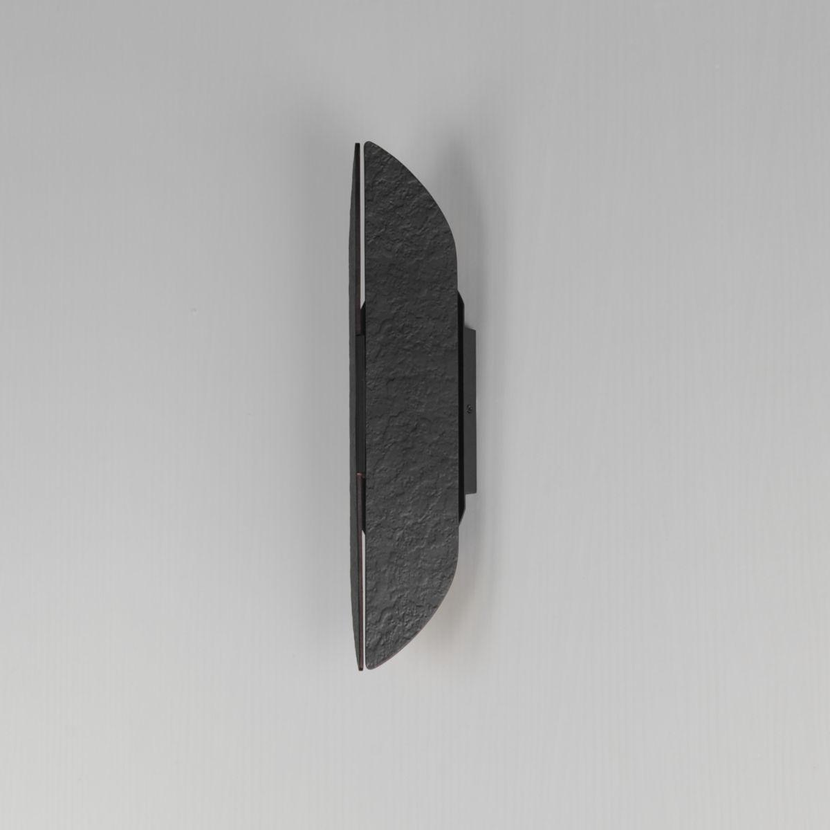 Tectonic 18 in. LED Outdoor Wall Sconce 3000K Black Finish - Bees Lighting