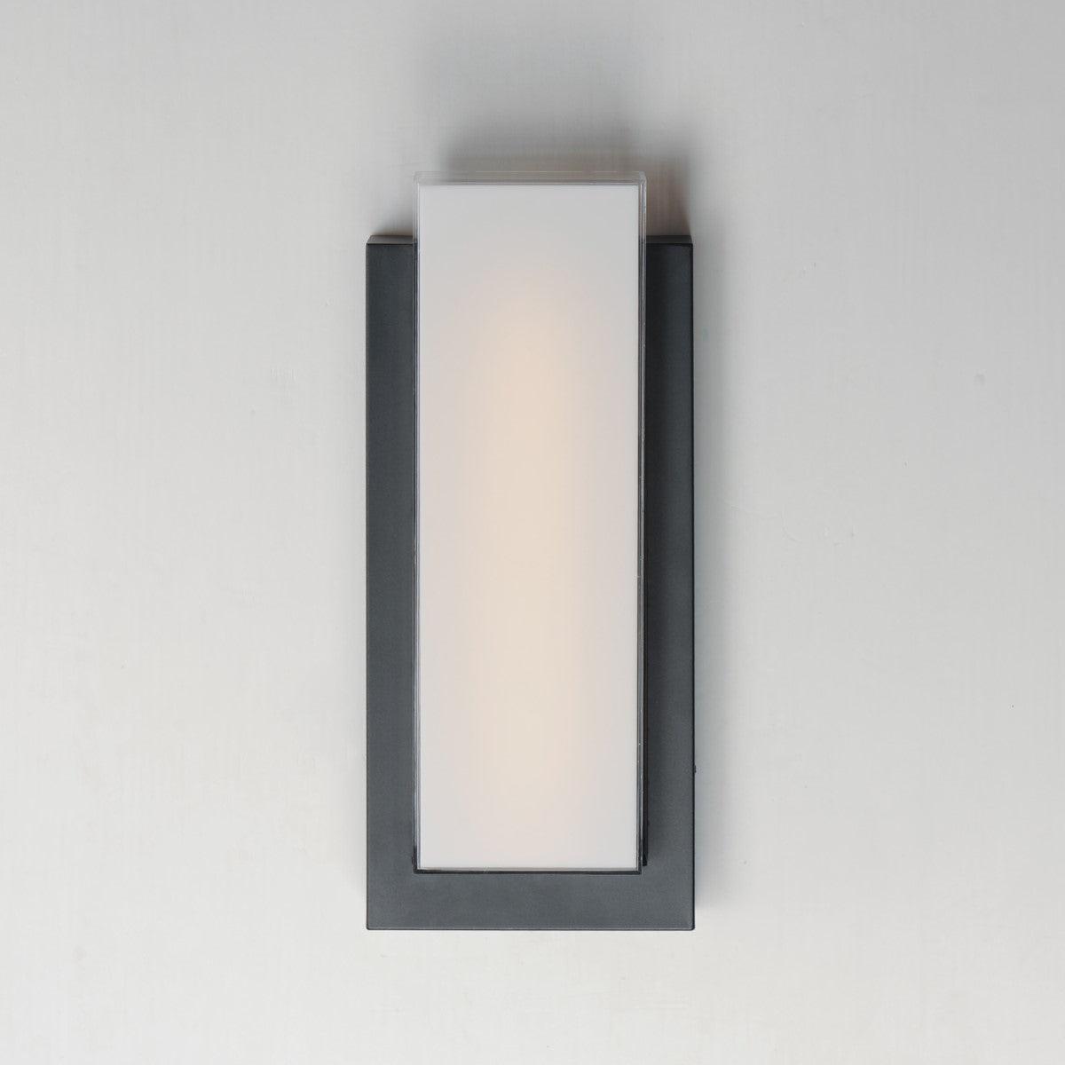 Tower 18 in. LED Outdoor Wall Sconce 3000K Black Finish - Bees Lighting