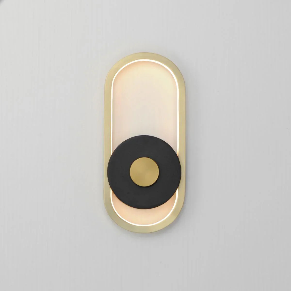 Gravity Outdoor LED Sconce - Bees Lighting