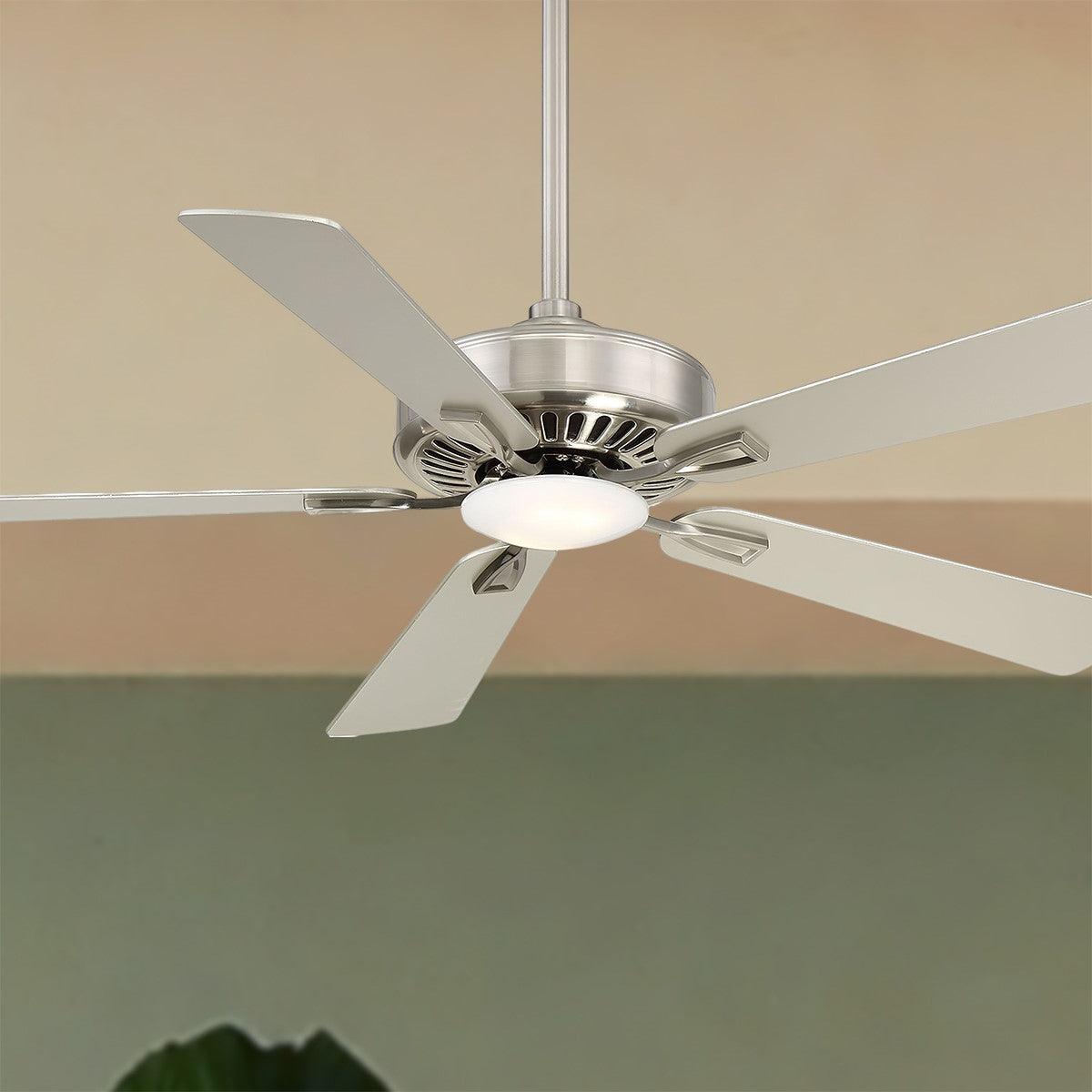 Contractor Plus 52 Inch Ceiling Fan With Light And Remote - Bees Lighting