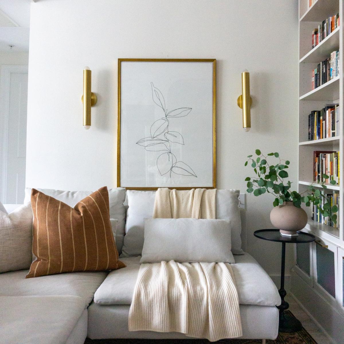 Taylor 19 in. Wall Light Aged Brass finish - Bees Lighting