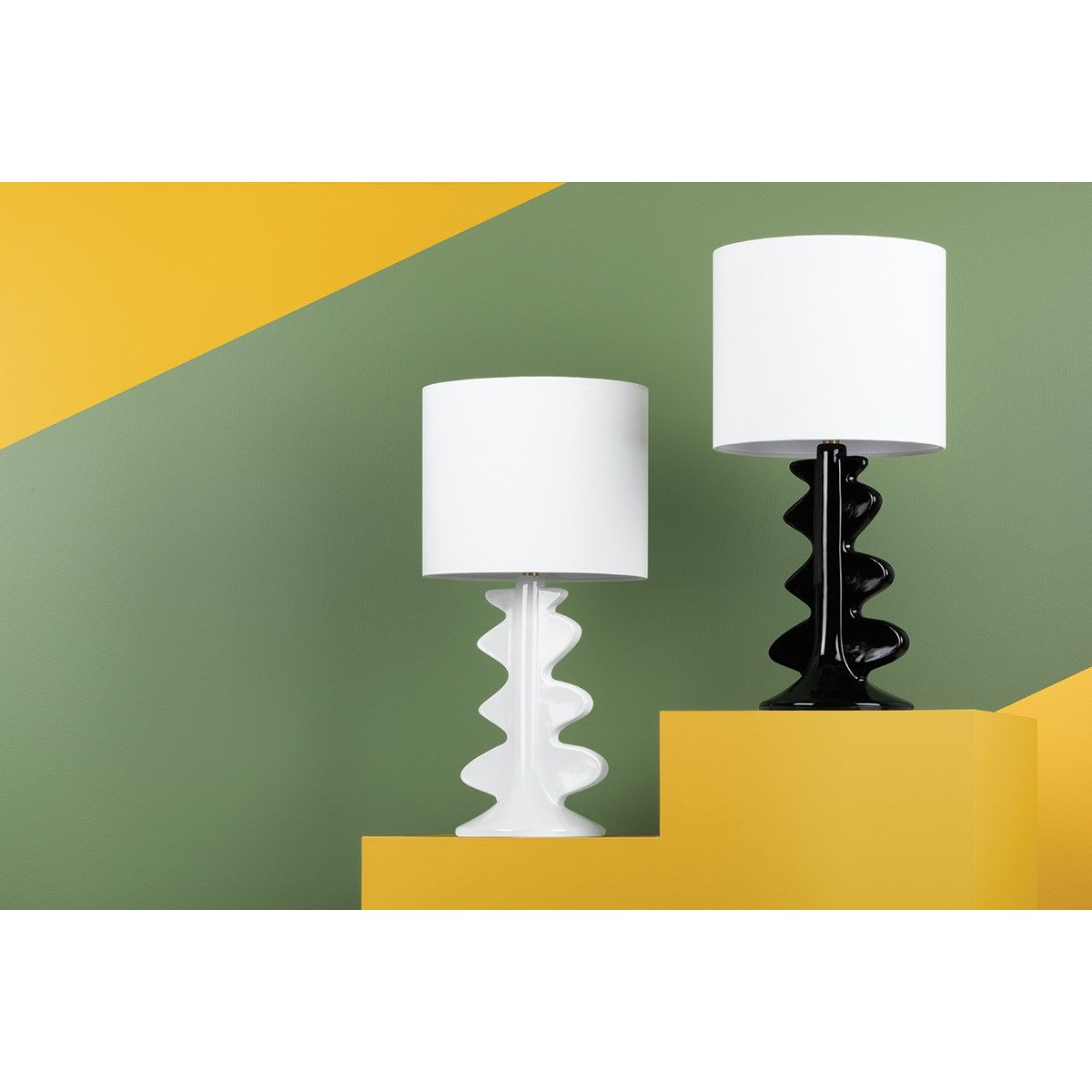 Liwa Table Lamp Ceramic Gloss Black with Aged Brass Accents - Bees Lighting