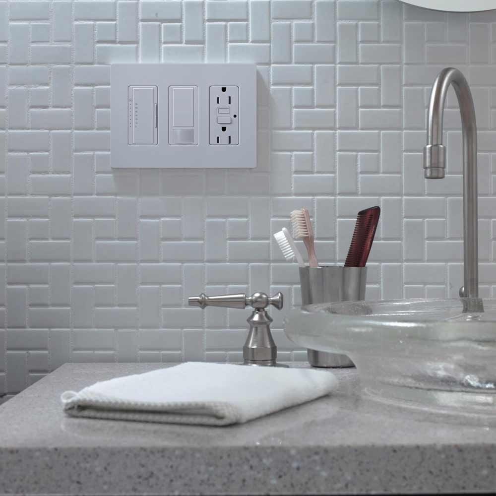 Maestro Countdown Timer Switch, 5-60 Minutes, 3A Fan|150W LED, White - Bees Lighting