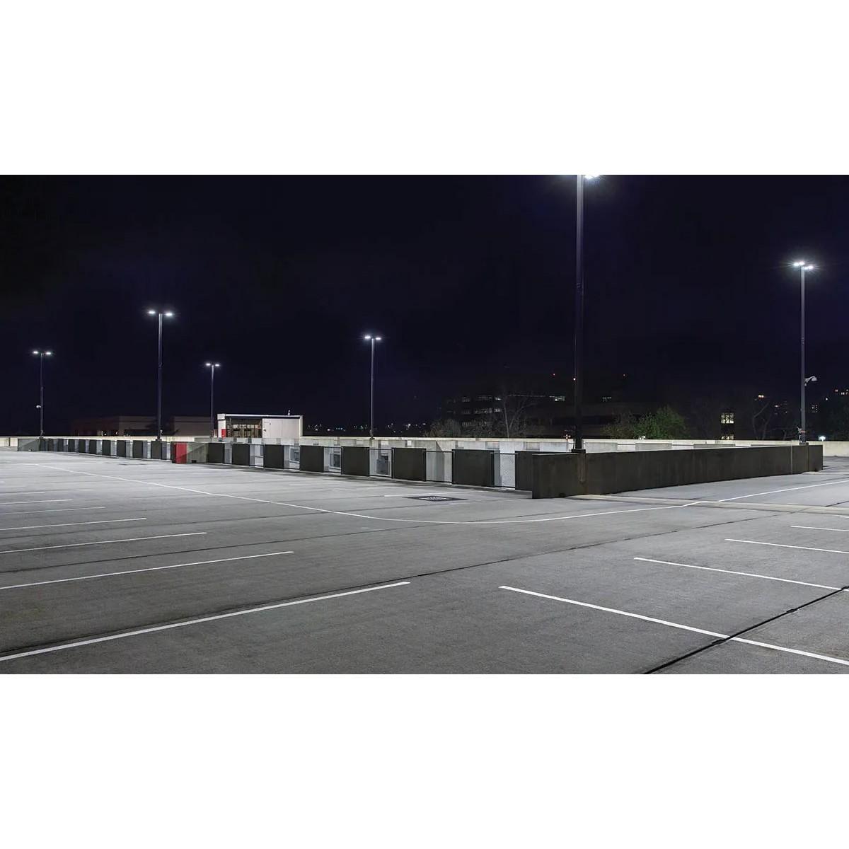 LED Pole Light, 4000K, 120-277V, 2000W Replaceable