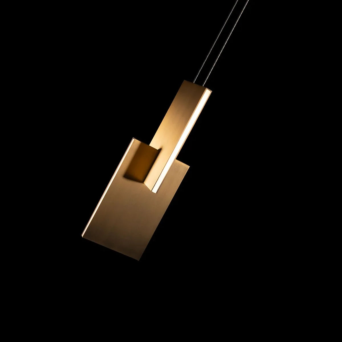 Amari 5 in. LED Pendant Light - Bees Lighting